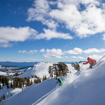 Luxury Ski-In Ski-Out Palisades Condo 200Ft To Kt22 Steps To Gondola Tram Funitel